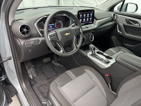 Used 2025 Chevrolet Blazer LT w/ Convenience Package image 15