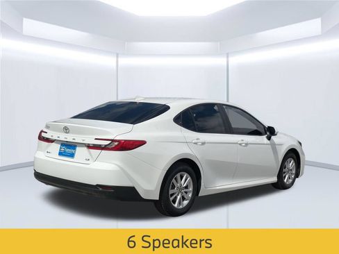 Used 2025 Toyota Camry LE FWD image 6