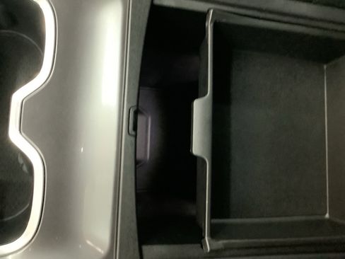 Used 2025 GMC Acadia Elevation FWD image 22