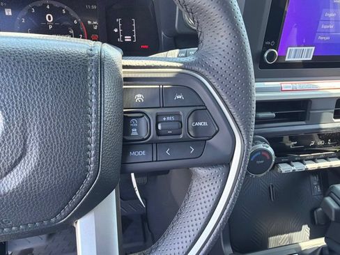 New 2026 Toyota 4Runner SR5 AWD/4WD image 24