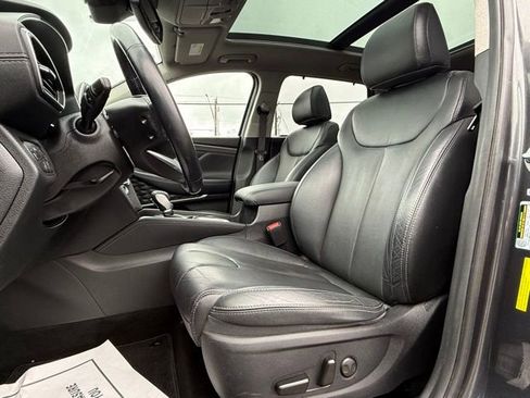 Used 2020 Hyundai Santa Fe SEL w/ Convenience + Premium Package image 12