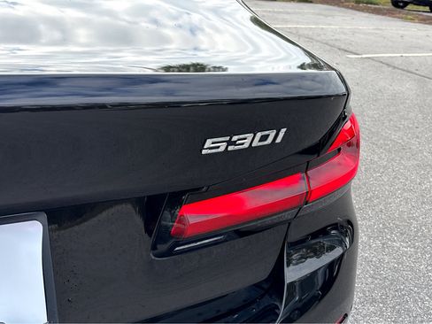 Used 2021 BMW 530i 530i w/ Premium Package image 28