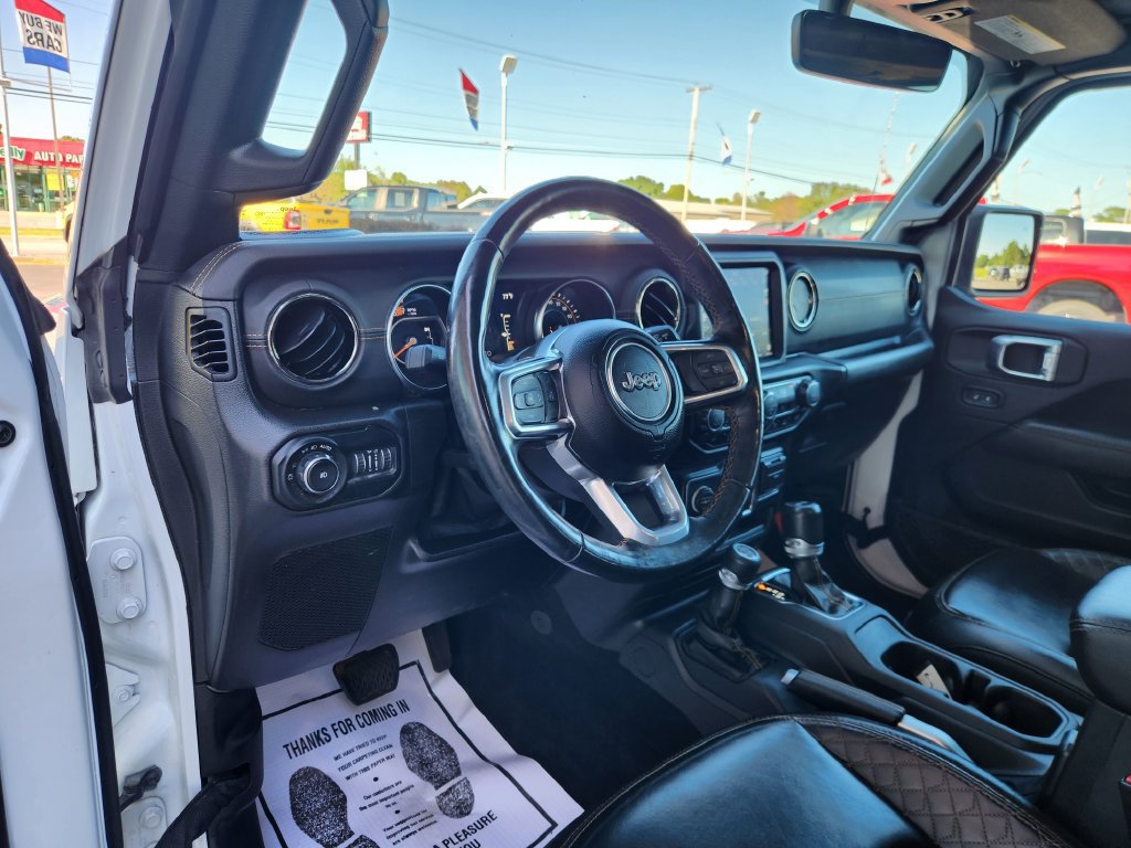 Used 2021 Jeep Wrangler Unlimited Sahara AWD/4WD image 23
