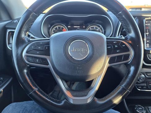 Used 2020 Jeep Cherokee Limited image 22