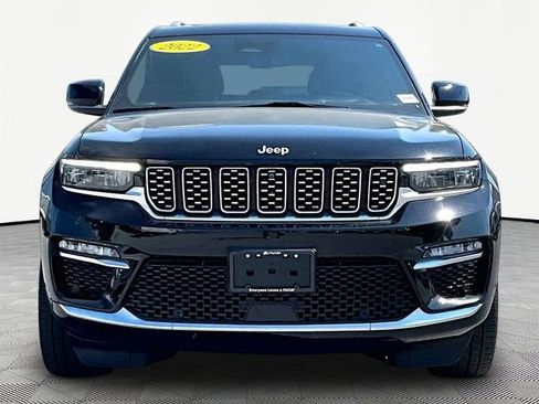 Used 2022 Jeep Grand Cherokee Summit AWD/4WD image 2