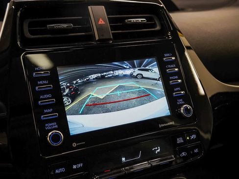 Used 2022 Toyota Prius XLE w/ Advanced Technology Package FWD image 26
