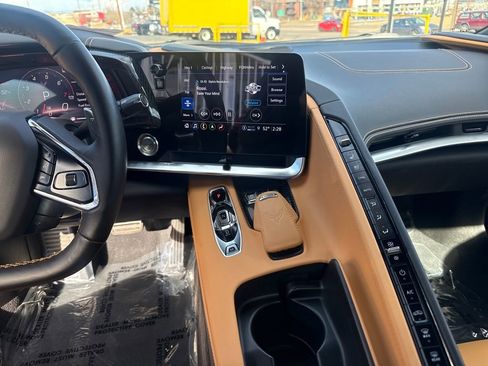 Used 2021 Chevrolet Corvette Stingray Preferred Conv w/ Battery Protection Package image 17