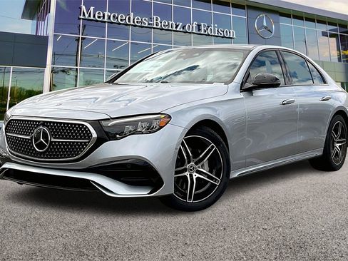 New 2026 Mercedes-Benz E 350 4MATIC Sedan image 2