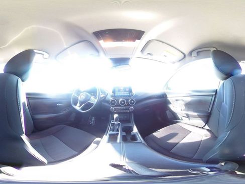 Used 2025 Nissan Sentra SV FWD image 38