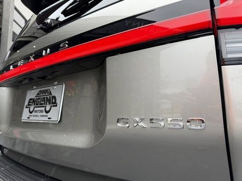 Used 2025 Lexus GX 550 image 6