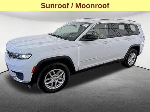 Used 2023 Jeep Grand Cherokee L Laredo w/ Luxury Tech Group I AWD/4WD image 4