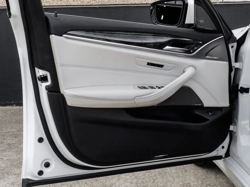 Used 2021 BMW 540i xDrive 540i xDrive Sedan 4D w/ Executive Package image 56