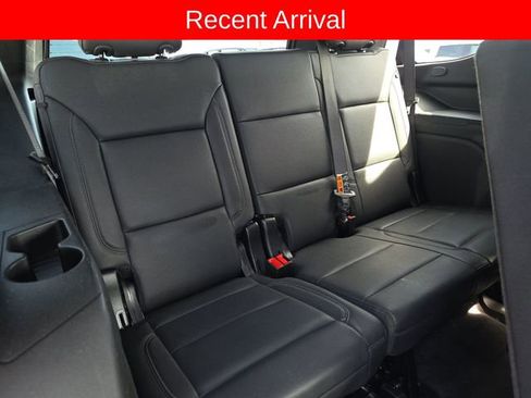 Used 2025 Chevrolet Tahoe LT image 7