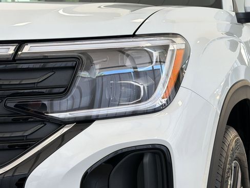 New 2026 Volkswagen Atlas Cross Sport SE AWD/4WD image 11
