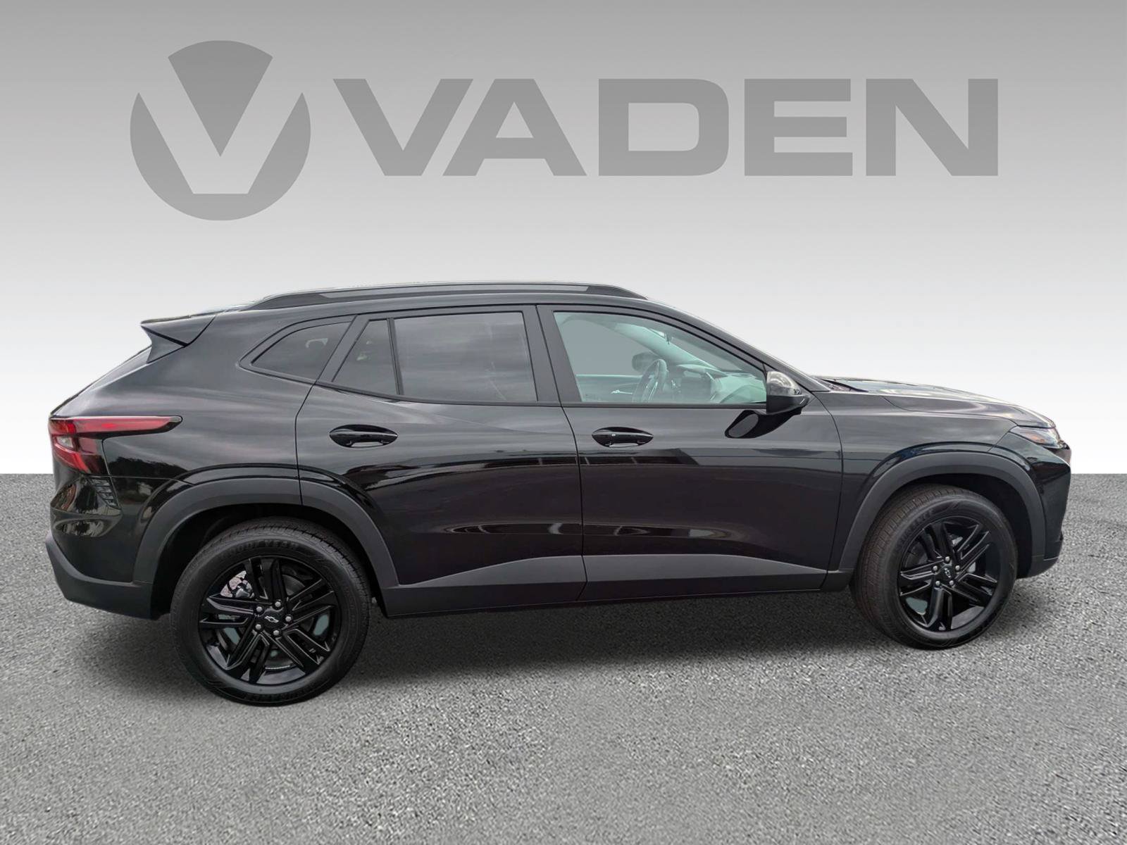 New 2026 Chevrolet Trax ACTIV w/ Driver Confidence Package FWD image 23