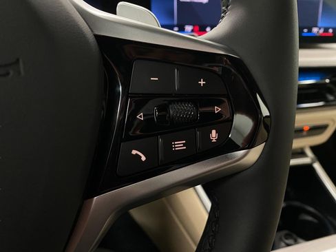 Certified 2025 BMW 330i xDrive Sedan w/ Premium Package image 17