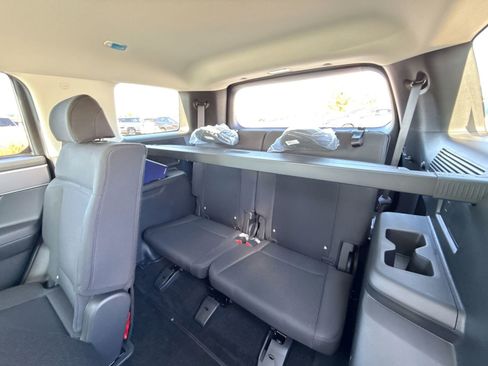 New 2026 Hyundai Santa Fe SE image 25