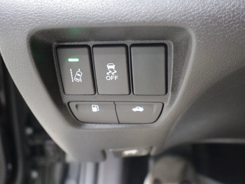 Used 2016 Acura TLX w/ Technology Package AWD/4WD image 31