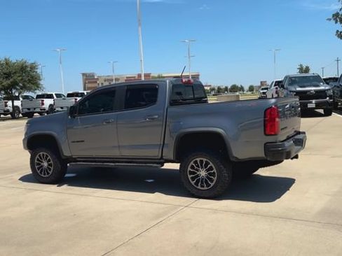 Used 2022 Chevrolet Colorado ZR2 AWD/4WD image 7