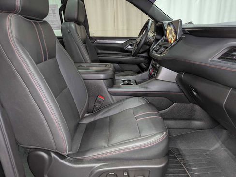 Used 2022 Chevrolet Tahoe RST w/ Sport Performance Package image 43