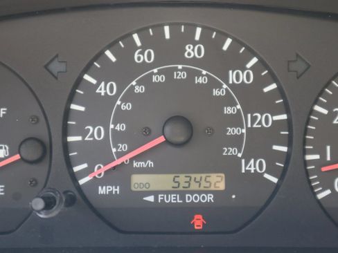 Used 2002 Toyota Solara SLE FWD image 26