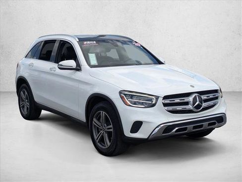 Used 2020 Mercedes-Benz GLC 300 4MATIC image 3