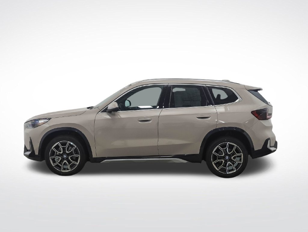 Used 2026 BMW X1 xDrive28i w/ Convenience Package AWD/4WD image 2