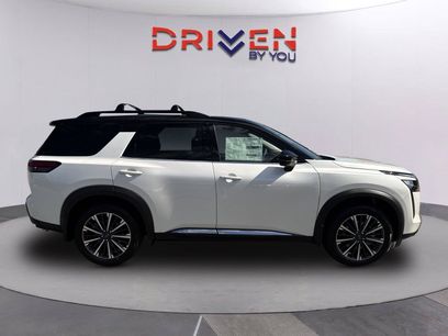 New 2026 Nissan Pathfinder Platinum