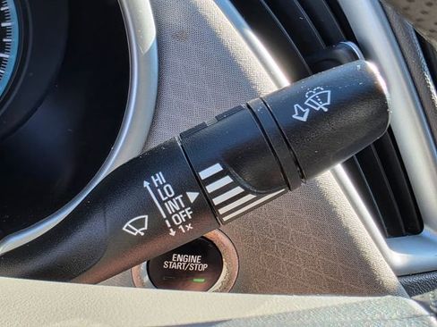 Used 2022 Chevrolet Malibu LS image 34