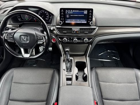 Used 2022 Honda Accord Sport image 3