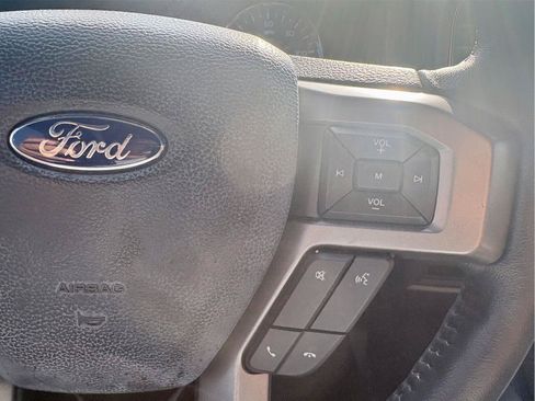 Used 2021 Ford Expedition XLT RWD image 15