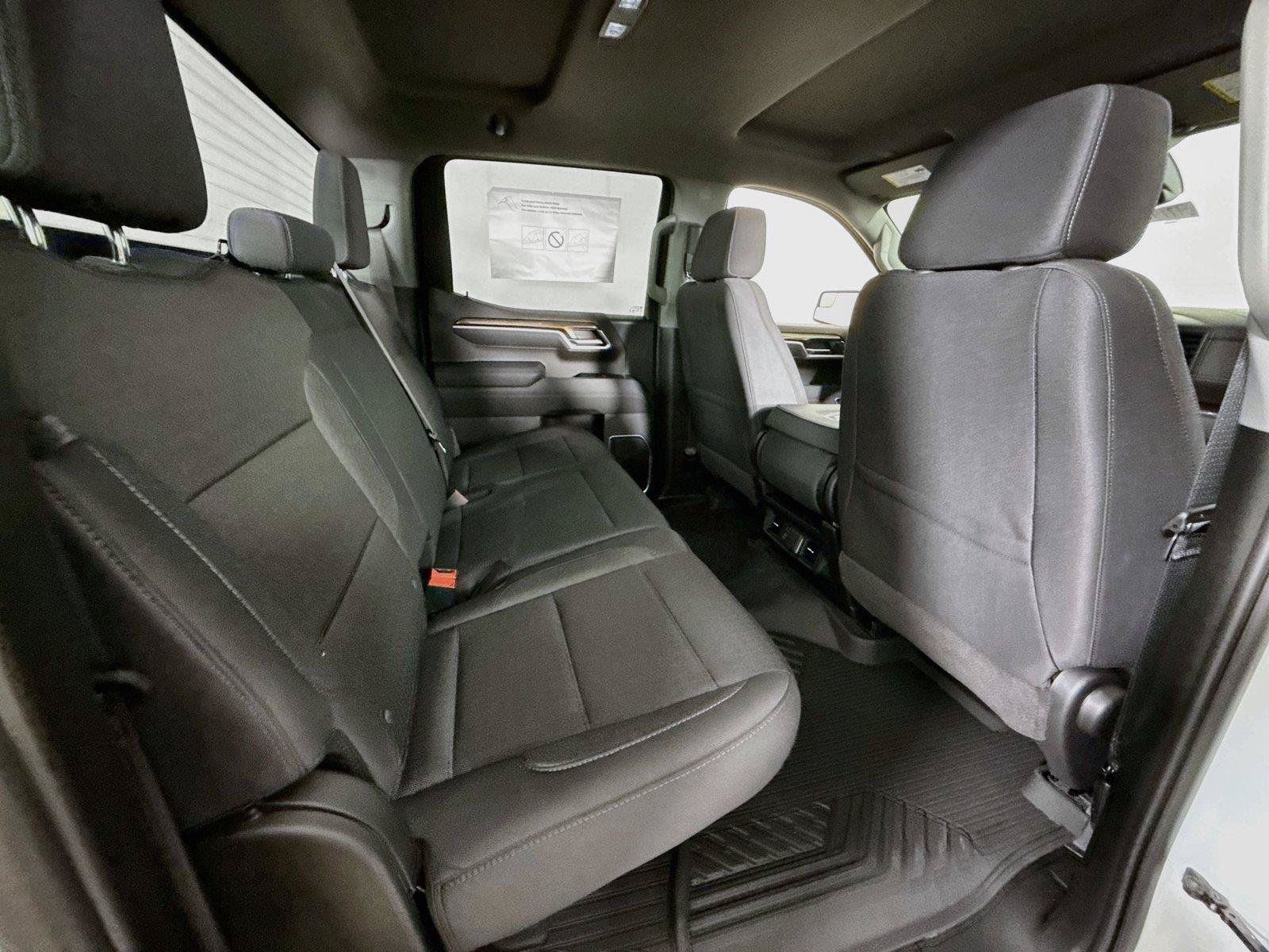 New 2026 Chevrolet Silverado 1500 RST w/ Z71 Off-Road Package AWD/4WD image 19