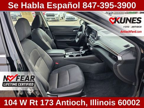Used 2024 Nissan Altima 2.5 SV AWD/4WD image 35