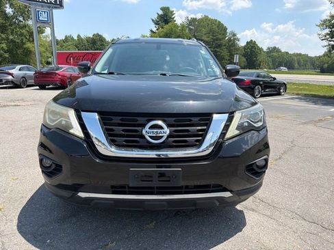 Used 2019 Nissan Pathfinder S AWD/4WD image 8