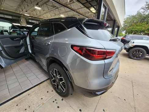 Used 2023 Chevrolet Blazer RS w/ Driver Confidence II Package FWD image 5