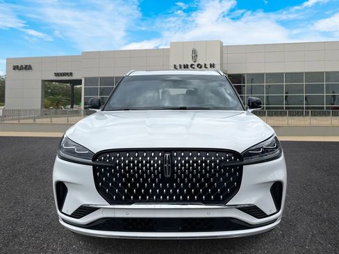 New 2025 Lincoln Aviator Black Label image 8