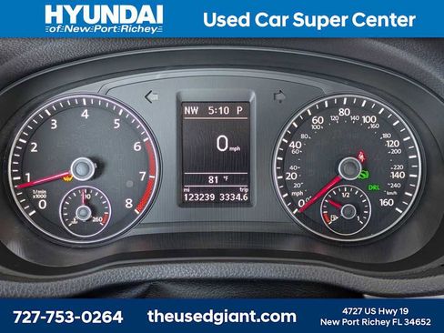 Used 2014 Volkswagen Passat 1.8T SE FWD image 31
