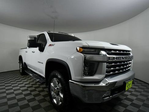 Used 2021 Chevrolet Silverado 3500 LTZ AWD/4WD image 8
