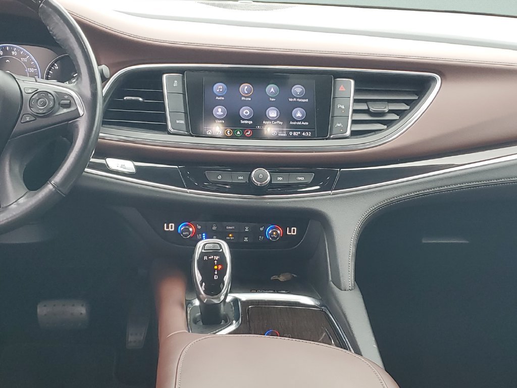Used 2020 Buick Enclave Avenir w/ Avenir Technology Package FWD image 14