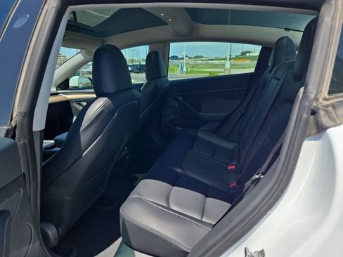 Used 2023 Tesla Model 3 Long Range AWD/4WD image 12