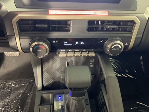 New 2026 Toyota Tacoma SR5 AWD/4WD image 23