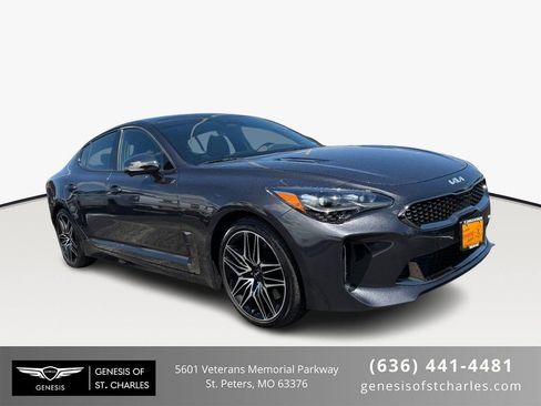 Used 2023 Kia Stinger GT2 AWD/4WD image 1