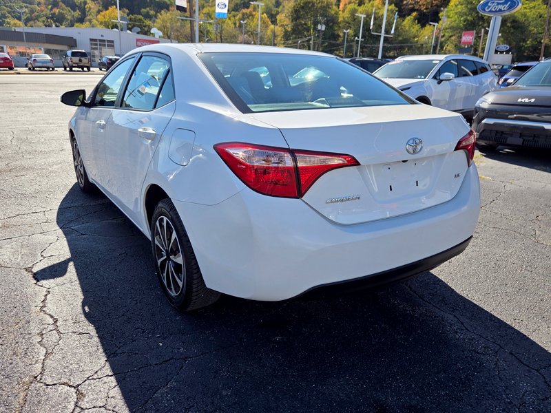 Used 2018 Toyota Corolla LE FWD image 5