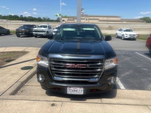 Used 2022 GMC Canyon AT4 AWD/4WD image 2