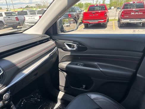 Used 2022 Jeep Compass Trailhawk w/ Trailhawk Elite Group image 23