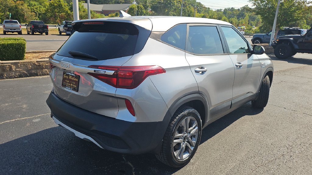 Used 2022 Kia Seltos LX AWD/4WD image 14