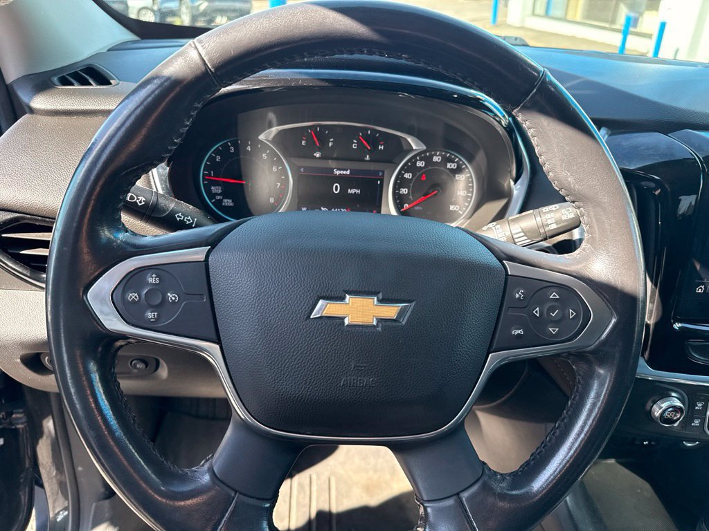 Used 2020 Chevrolet Traverse LT FWD image 24