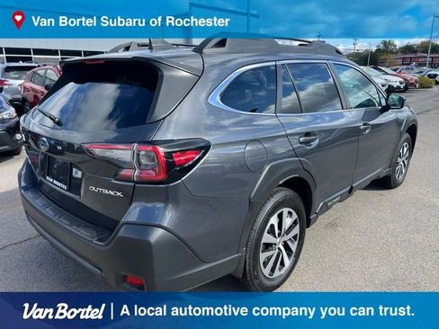 Certified 2023 Subaru Outback Premium image 5