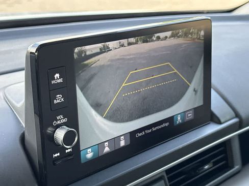 Used 2024 Honda Pilot EX-L image 19