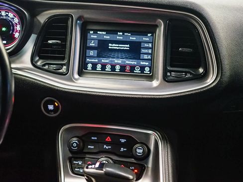 Used 2019 Dodge Challenger R/T image 13